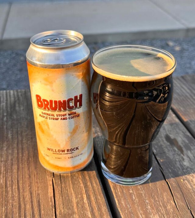 We have Brunch back on tap and in cans! 🍺 

#willowrockbrewingcompany #craftbeer #drinklocal #wednesdayvibes #brunch #syracuse #cicero #brewery #beerstagram #oatmealstout #CNY #drinknycraft