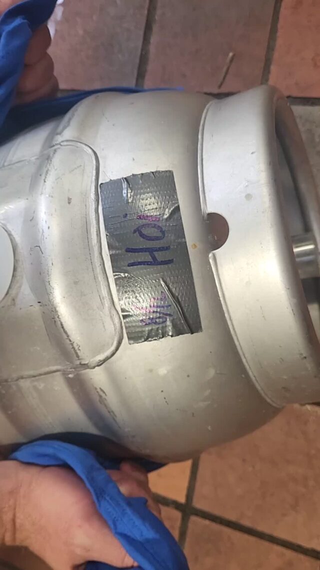 Rightfully so, y'all wanted to know when you could drink that amazing Hoi Hoi Hoi cask. The answer is this Saturday the 21st at our Punkintoberfest Party!

Pumpkin Beer ✔️ 
Hoi Hoi Hoi Cask ✔️ 
Punk Music ✔️ 

Come get your punkin' punk on.

#TakeFallBack #AnarchoPSLs #Beeracuse #LocalBeer #CraftBrewery #ThinkNYDrinkNY #WillowRockBrew #CraftBeer #DrinkLocalCNY