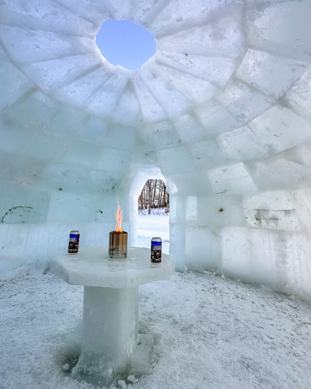 Nothing tastes better inside an igloo when it's 0 degrees outside than a can of Mister Zero.

Mister Zero, the beer for igloo builders.

Shoutout to Noel McCarthy and Kim Bennett for constructing this INCREDIBLE igloo and drinking some Mister Zero while doing it.