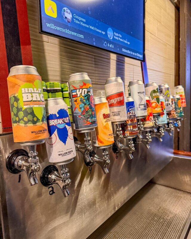Can you spot which beer is back on tap in Cicero?! 👀 🍻 

Grab a pint of it tomorrow at our South Bay Bridge Send-Off Party during all day happy hour.
